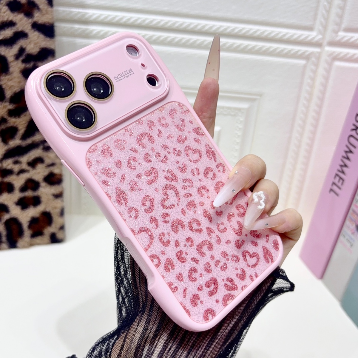 Luxury Glitter Love Heart Leop - đánh giá và giá Glitter Shockproof Case